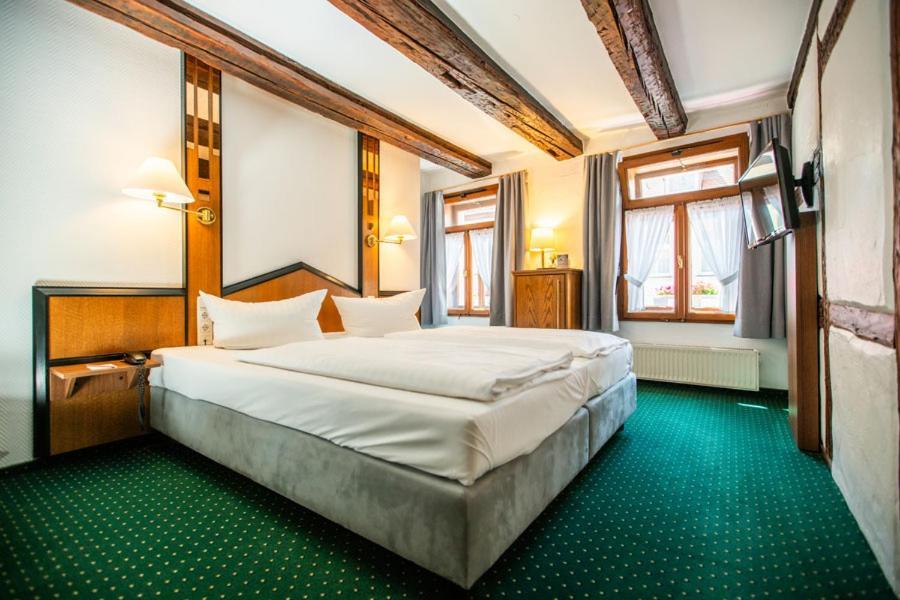 Ringhotel Schlossberg Neustadt an der Orla Exterior foto
