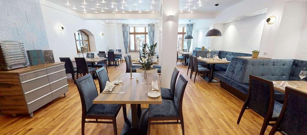 Ringhotel Schlossberg Neustadt an der Orla Restaurant foto