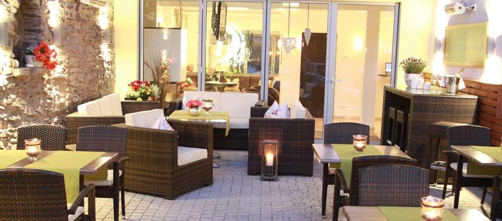 Ringhotel Schlossberg Neustadt an der Orla Restaurant foto